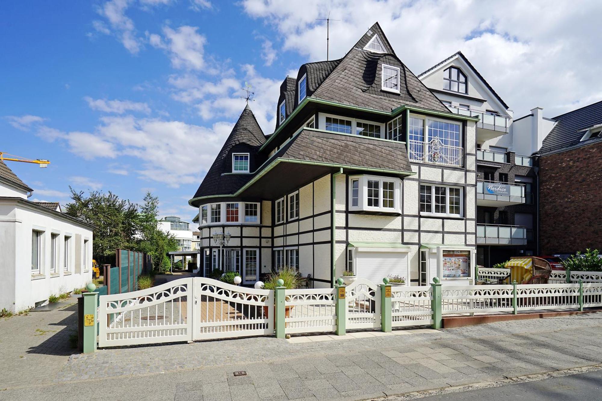 Hotel Appartement Landhaus Stutzi - Hotel Strandperle Cuxhaven Eksteriør billede
